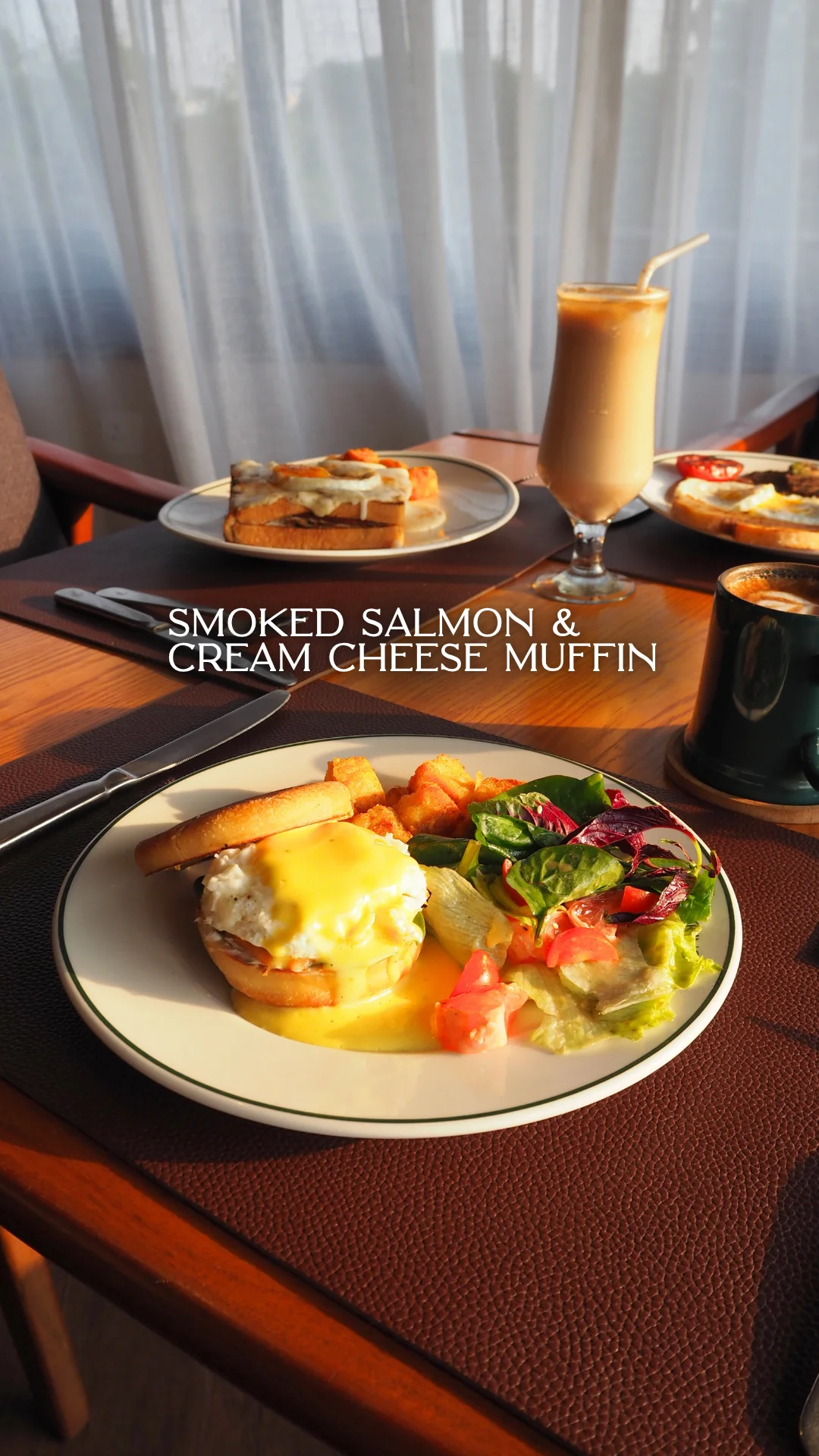 Smoked Salmon & Cream Cheese Muffin